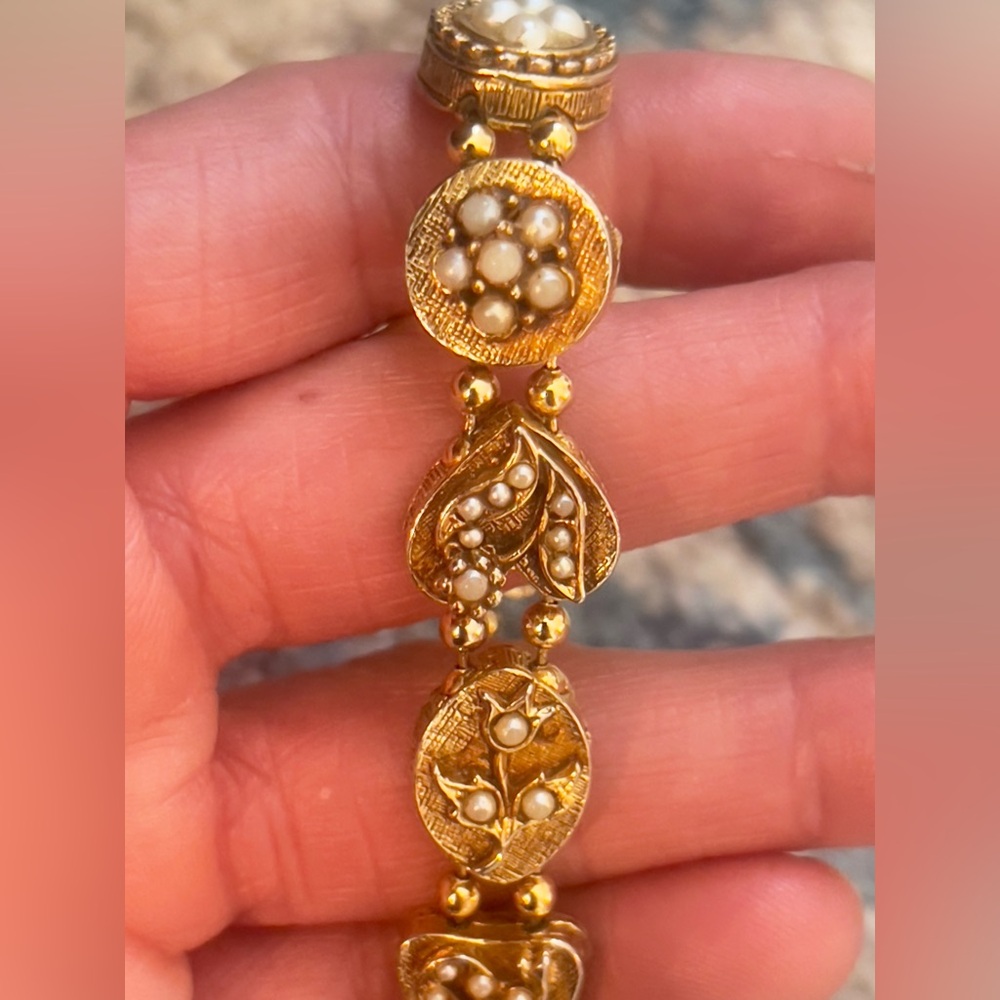 Vintage Sarah Coventry Seed Pearl Bracelet with 14K Gold Filled Clasp